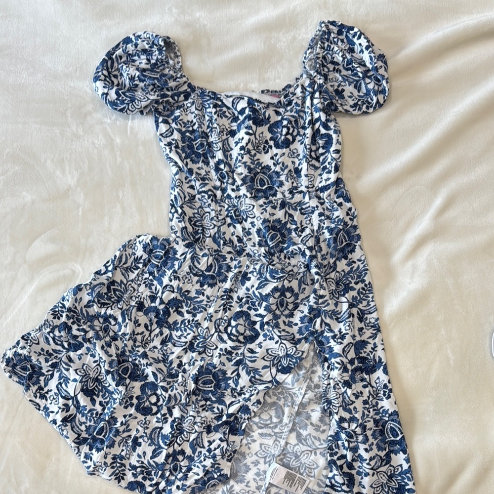 Mi Ami Blue and White Patterned Dress
